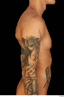 Claudio arm nude shoulder tattoo 0001.jpg